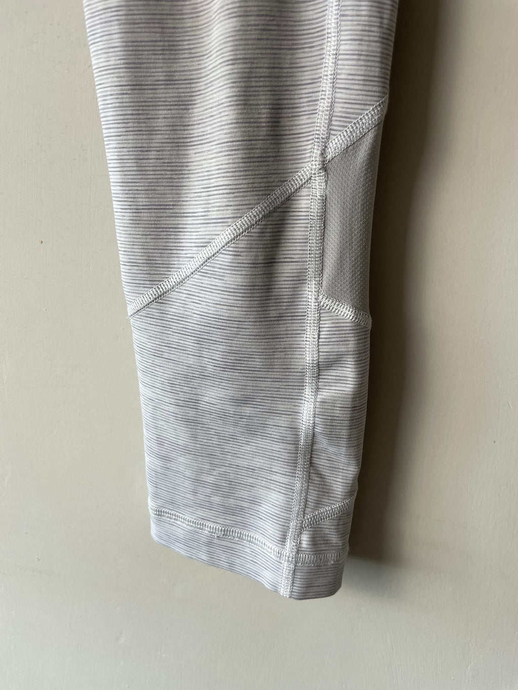 Lululemon Pace Rival Crop 22"