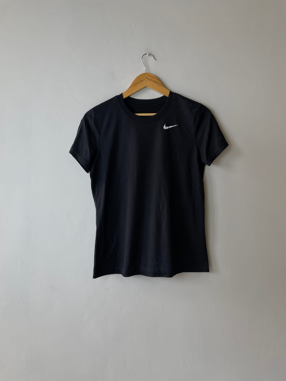Nike Legend 2.0 Short-Sleeve Athletic T-Shirt