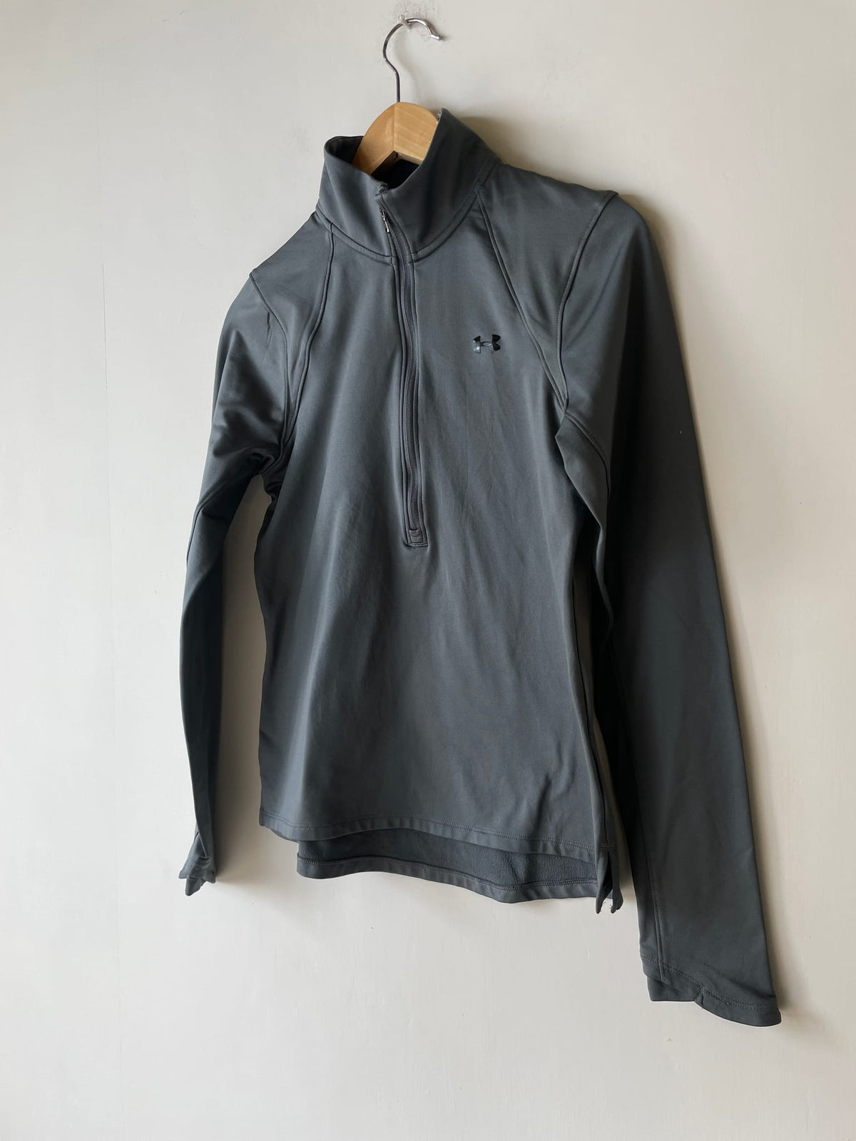 Under Armour Tech Half-Zip Solid Top