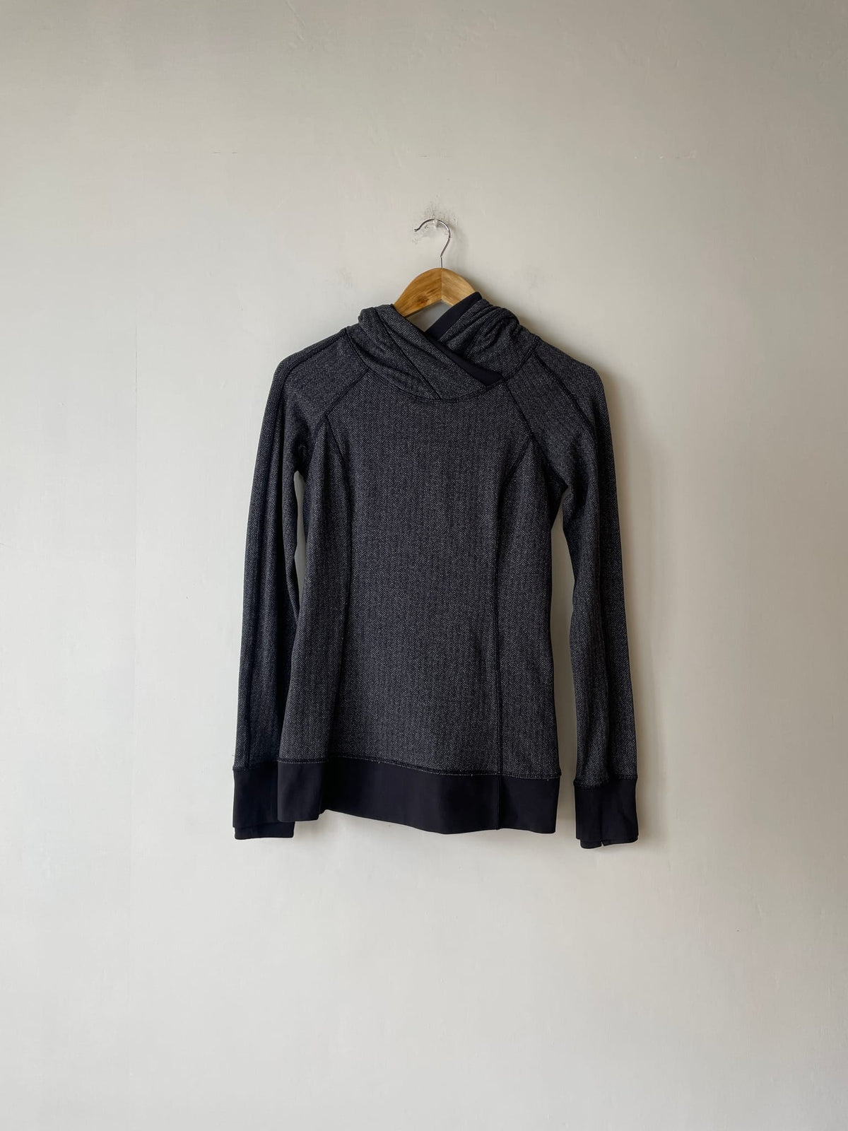 Lululemon Think Fast Hoodie