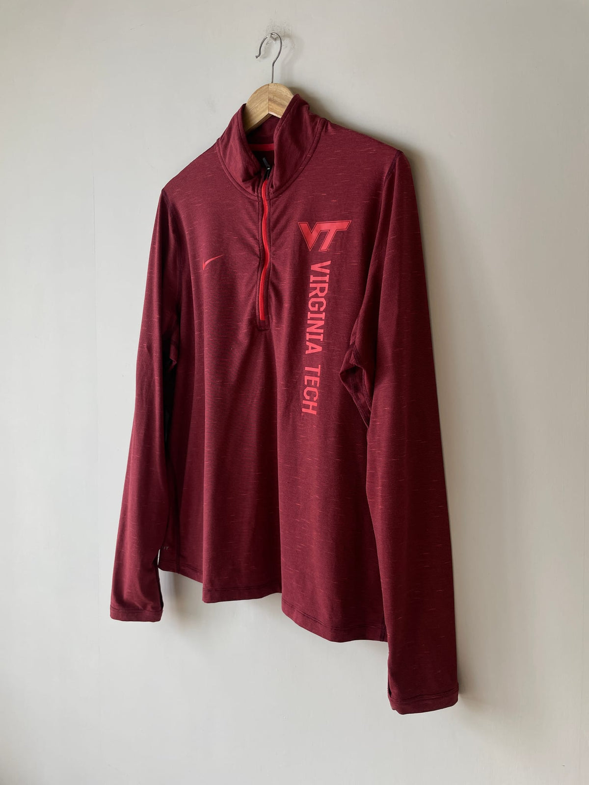 Nike Element Collegiate Quarter-Zip Pullover