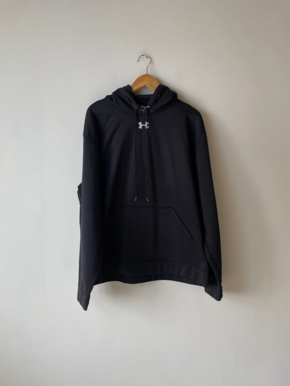 Under Armour Fleece Center Logo Hoodie