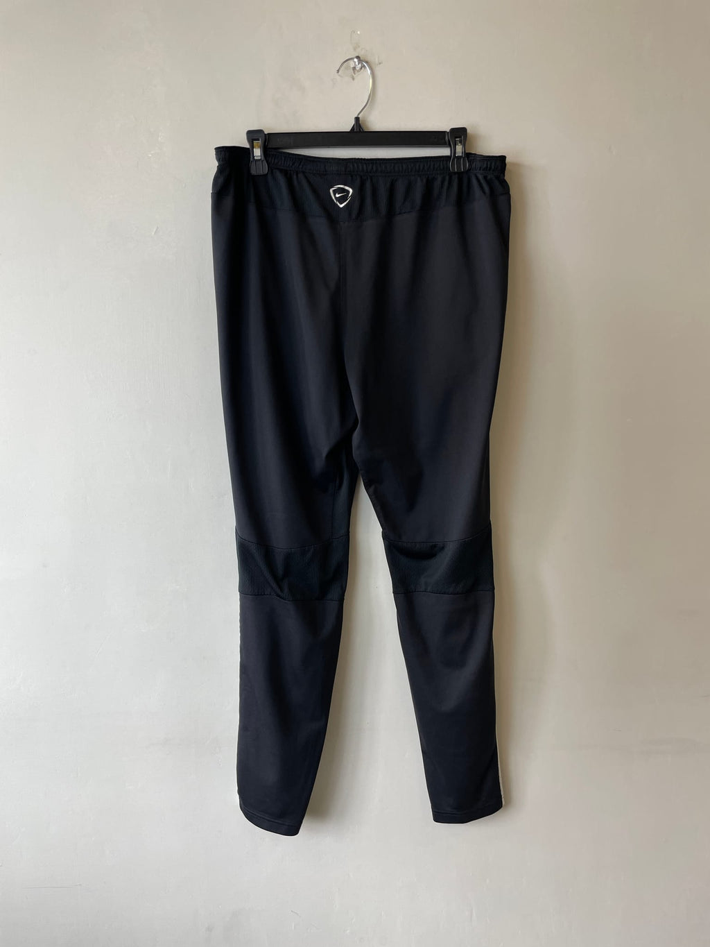 Nike Dri-FIT Tapered Track Pants