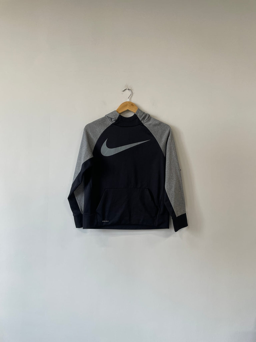 Nike Big Swoosh Raglan Training Hoodie