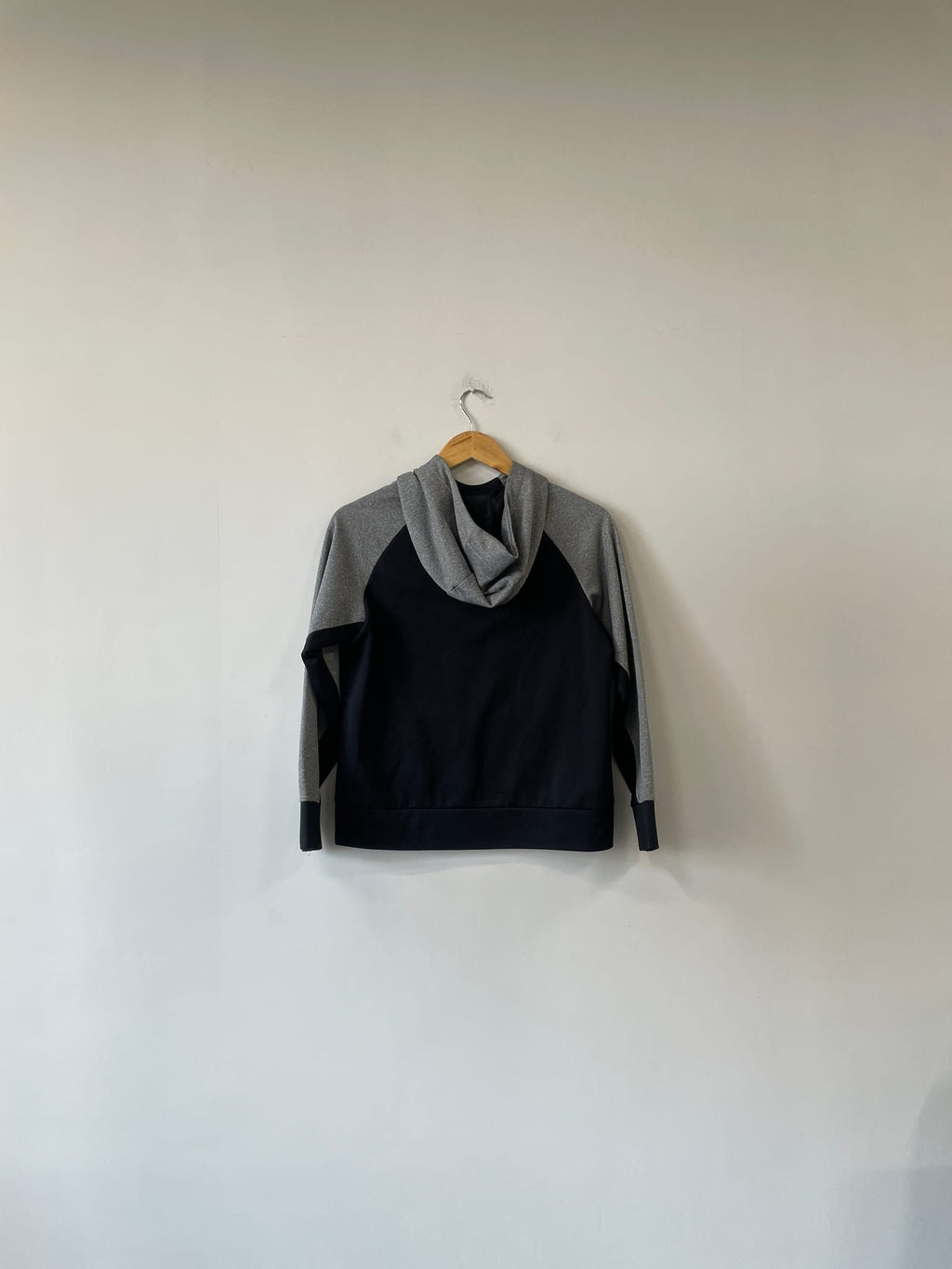 Nike Big Swoosh Raglan Training Hoodie