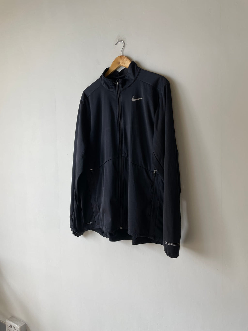 Nike Dri-FIT Full-Zip Running Track Jacket