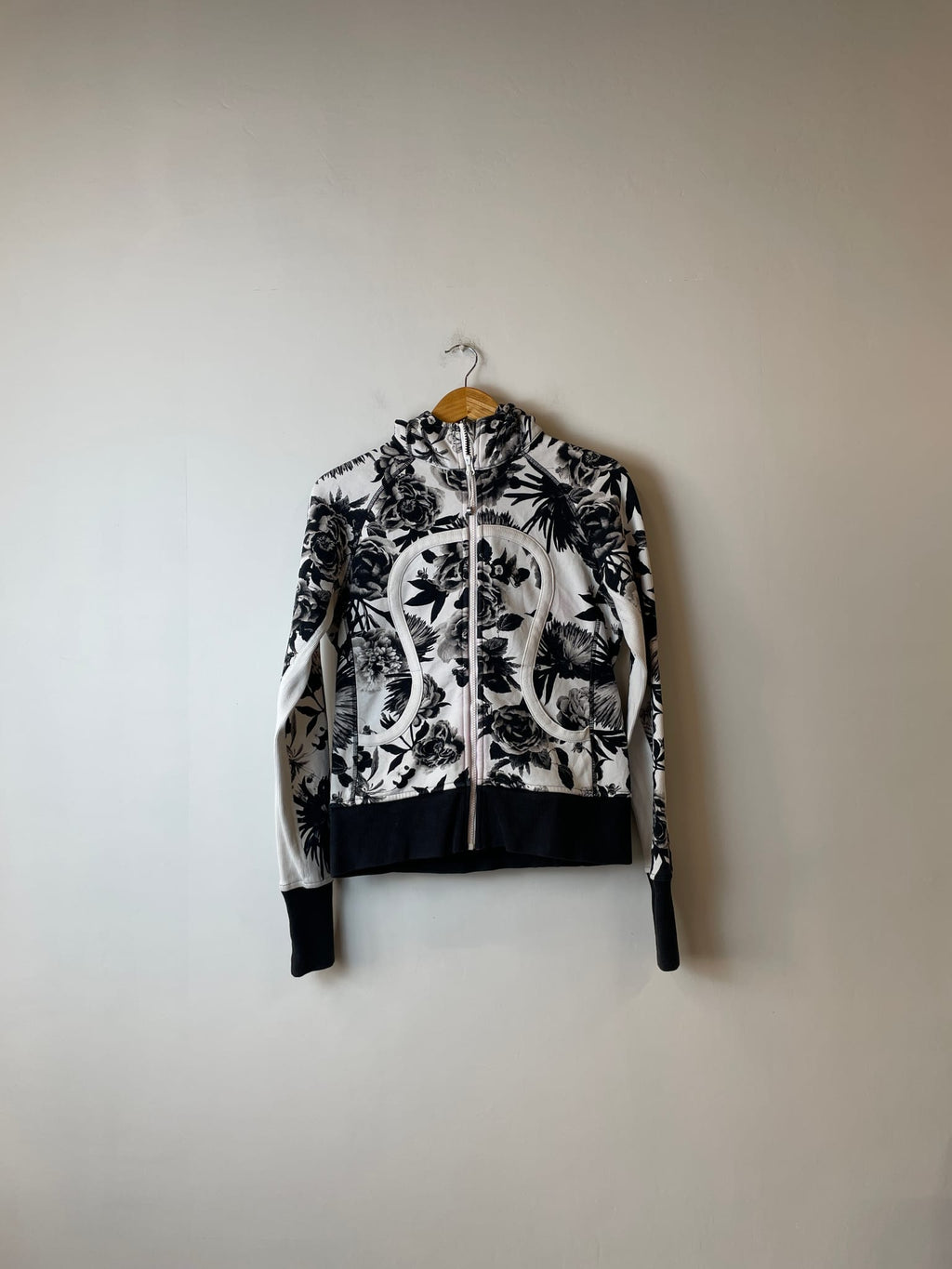 Lululemon Stride Jacket