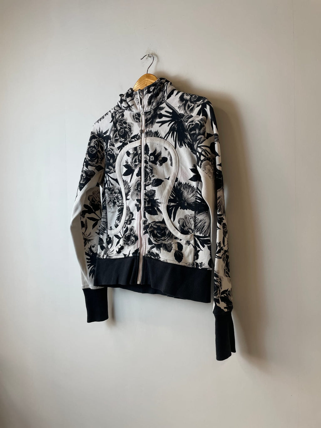 Lululemon Stride Jacket
