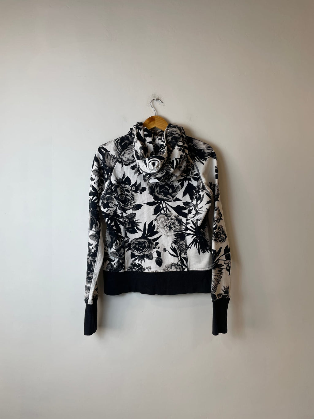 Lululemon Stride Jacket