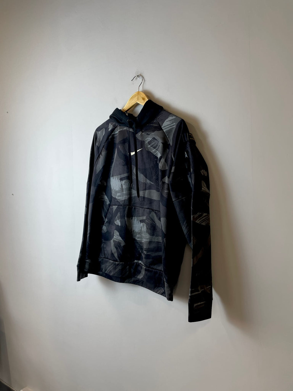 Nike Therma-FIT Swoosh Camo Pullover Hoodie