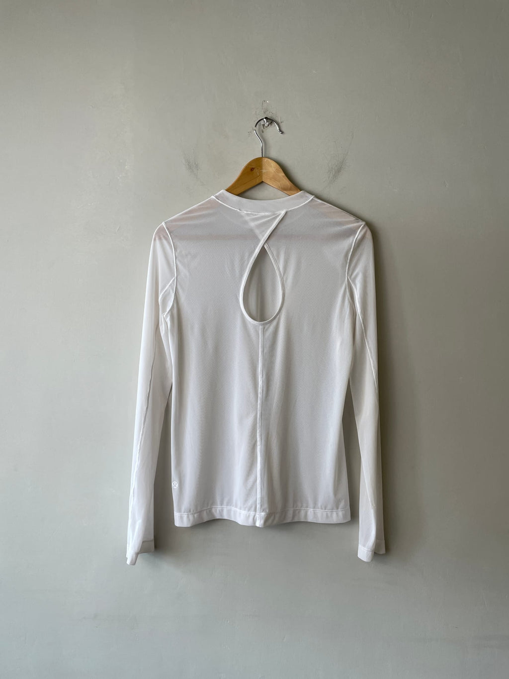 Lululemon Top in White — preloved, curated by Chapter II