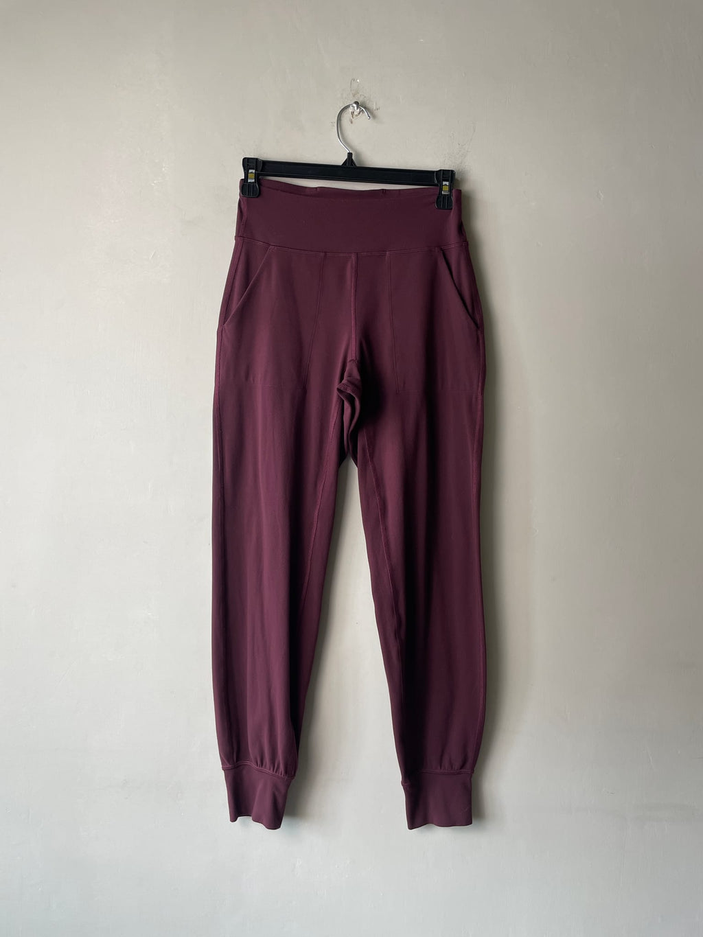Lululemon Leggings in Burgundy — preloved, curated by Chapter II