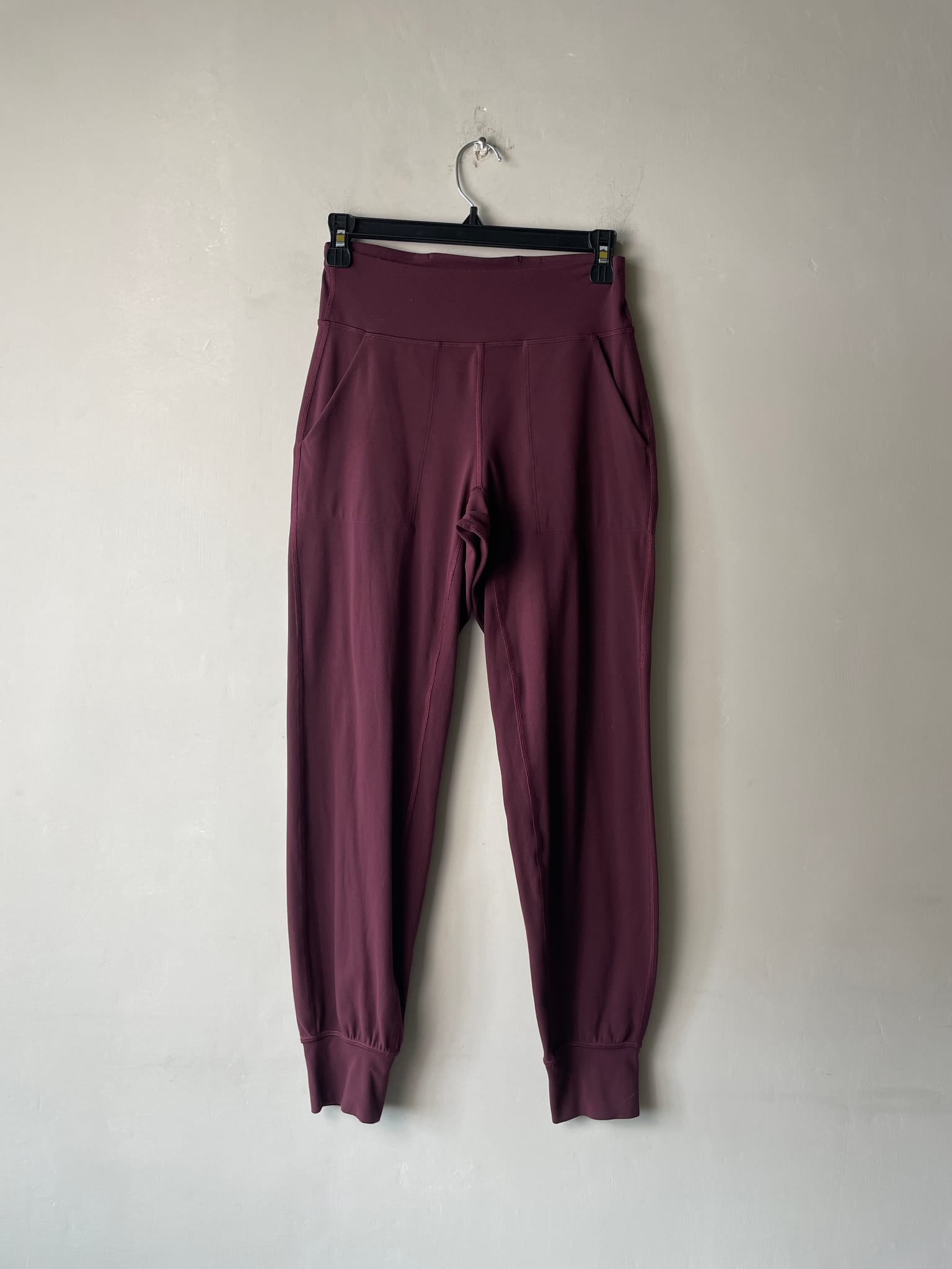 Lululemon Leggings in Burgundy — preloved, curated by Chapter II