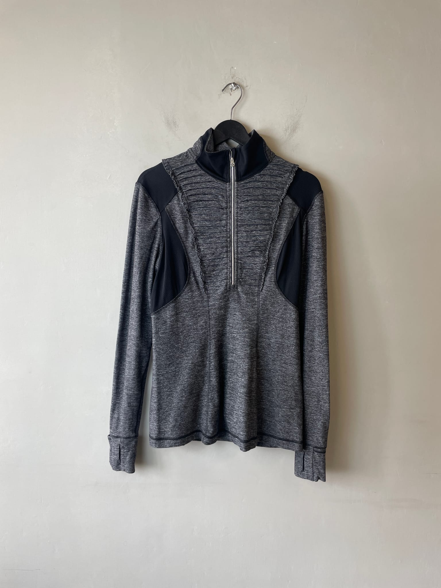 Lululemon Jacket in Black — preloved, curated by Chapter II