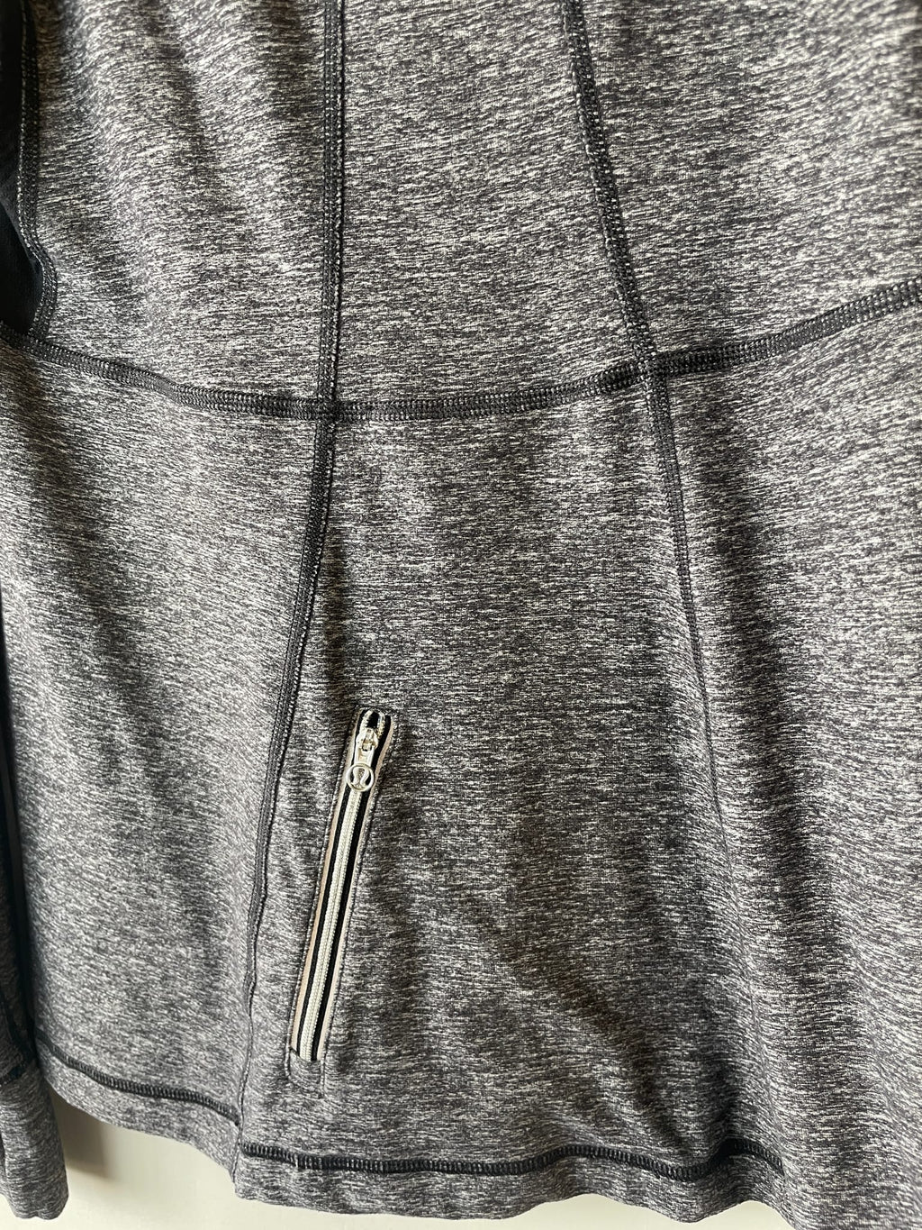 Lululemon Run: Your Heart Out Pullover