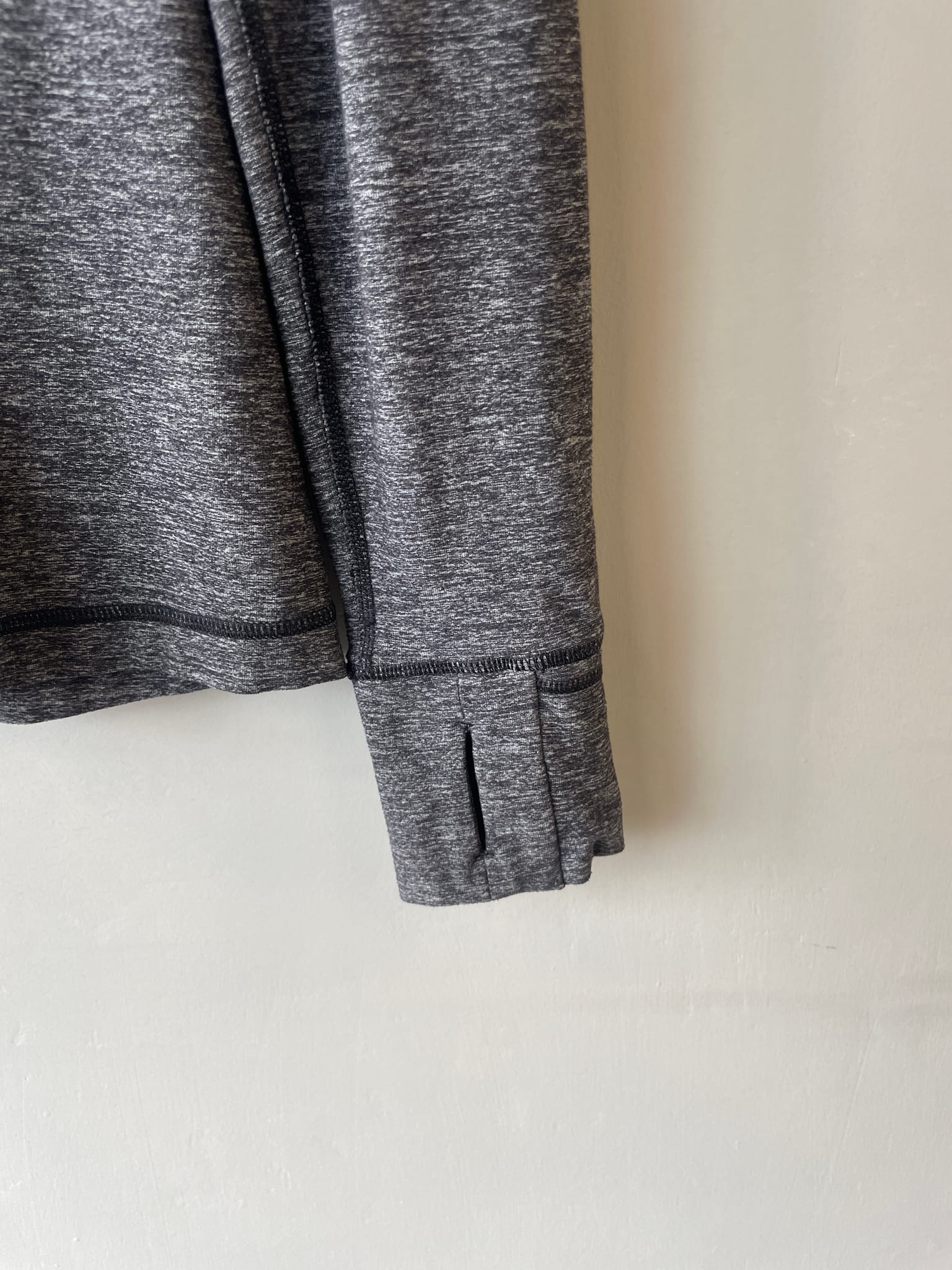 Lululemon Run: Your Heart Out Pullover