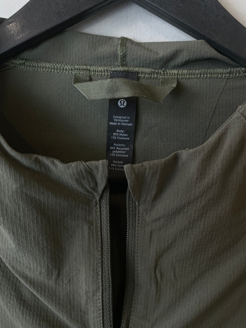 Lululemon Men's Expeditionist Anorak Jacket