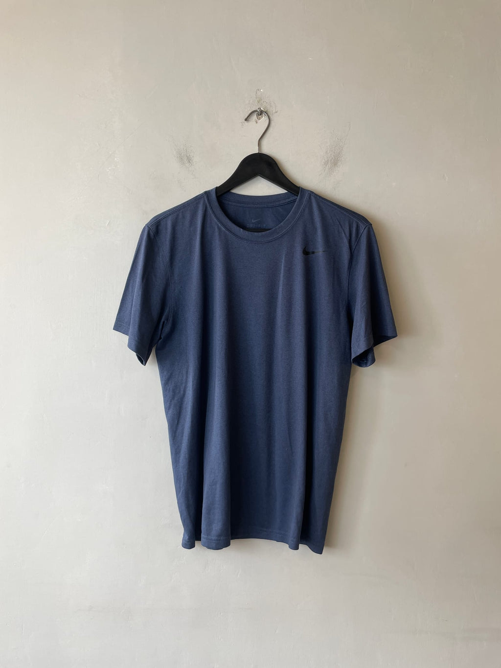 Nike Dri-FIT Legend Fitness T-Shirt