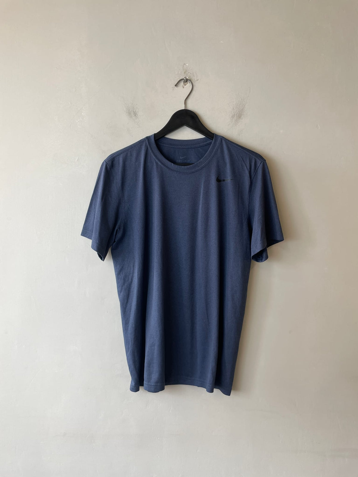Nike Dri-FIT Legend Fitness T-Shirt