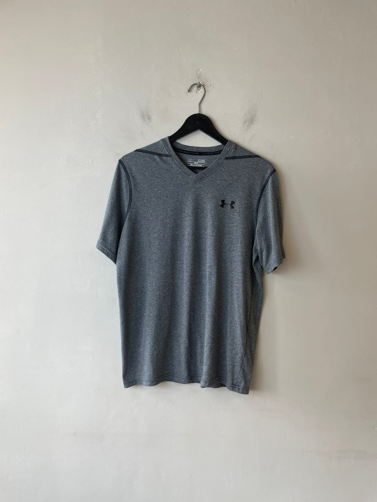 Under Armour Threadborne Siro V-Neck Tee