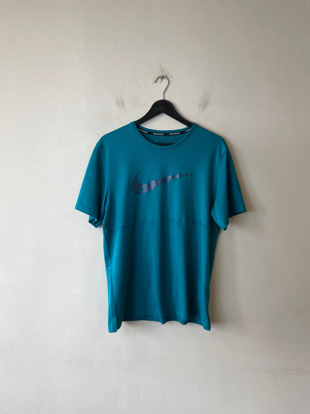 Nike Breathe Rise 365 Wild Run Graphic Top