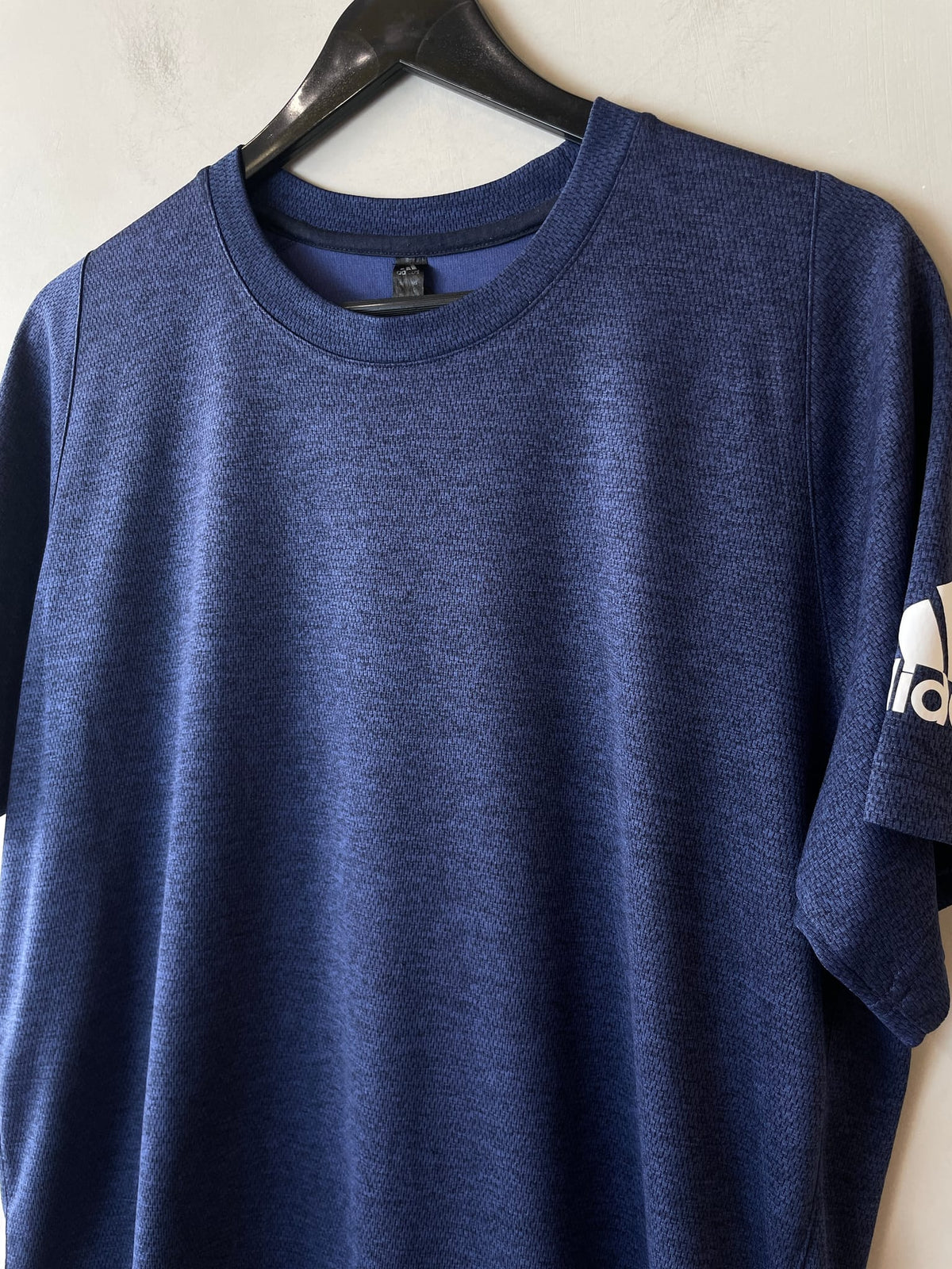 Adidas FreeLift Tee