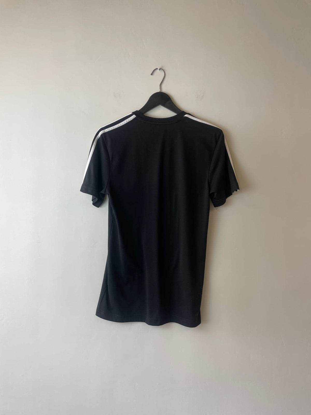 Adidas Essentials 3-Stripes Single Jersey Tee
