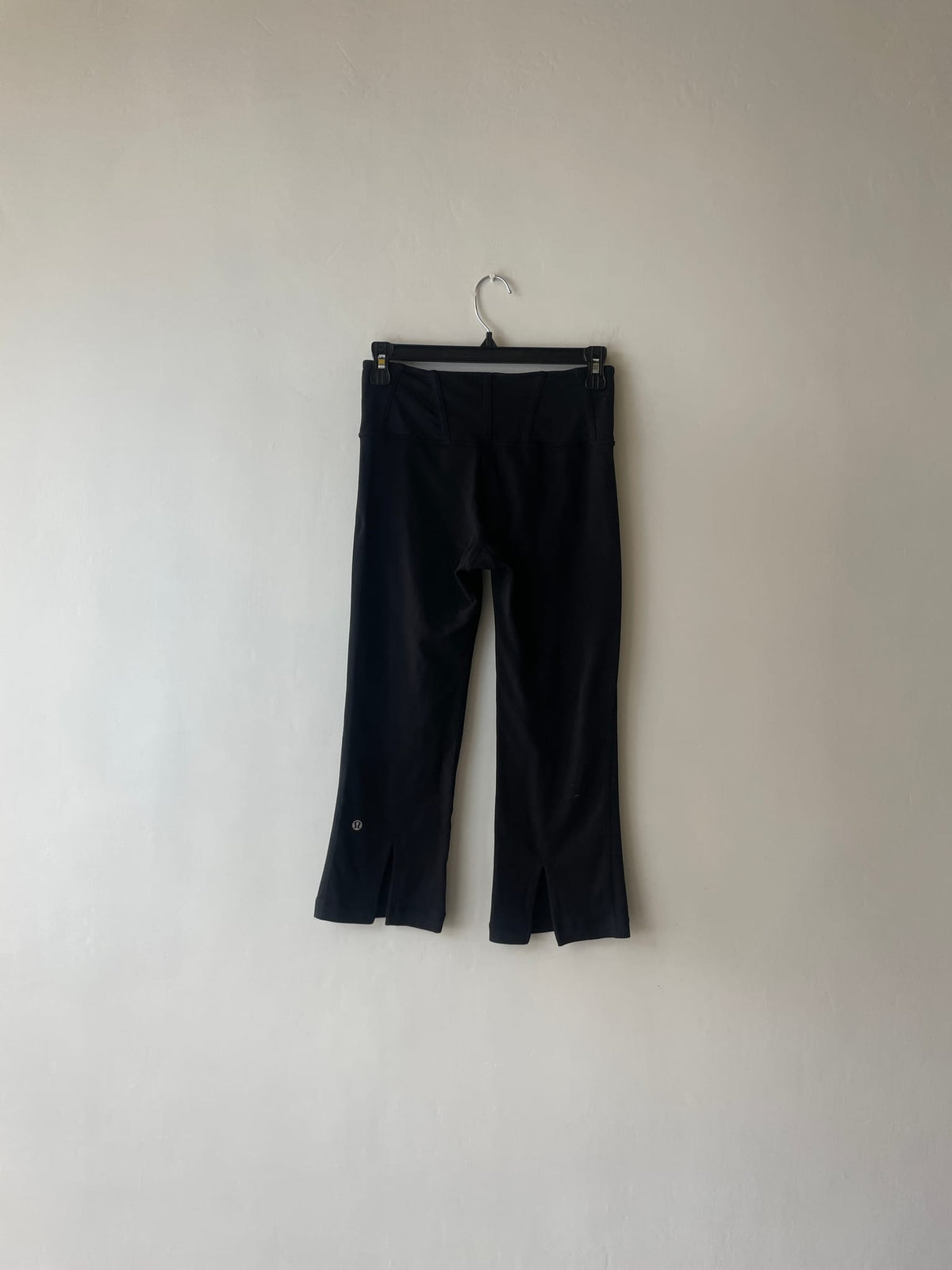 Lululemon Gather & Crow Crop 21"