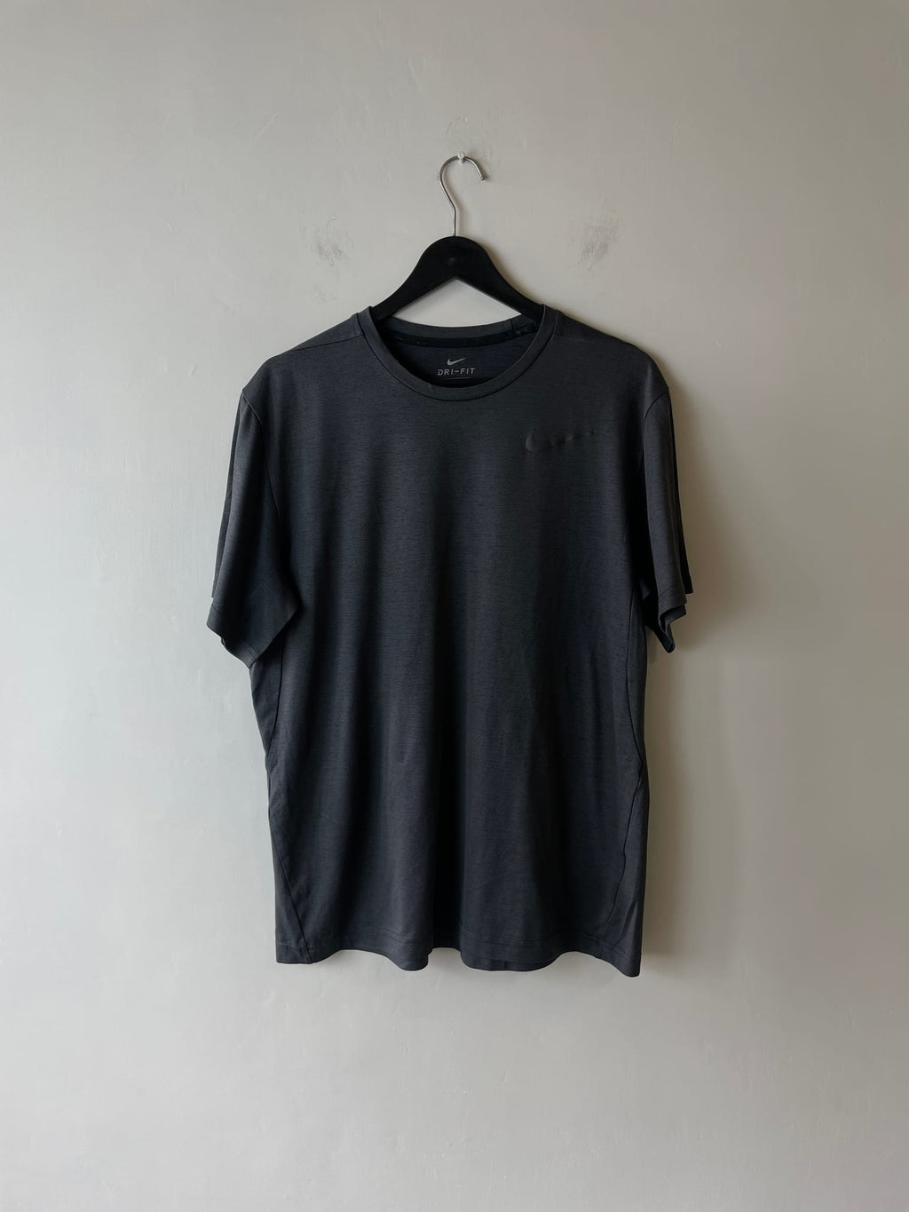 Nike Dri-FIT Legend Training Crew Tee