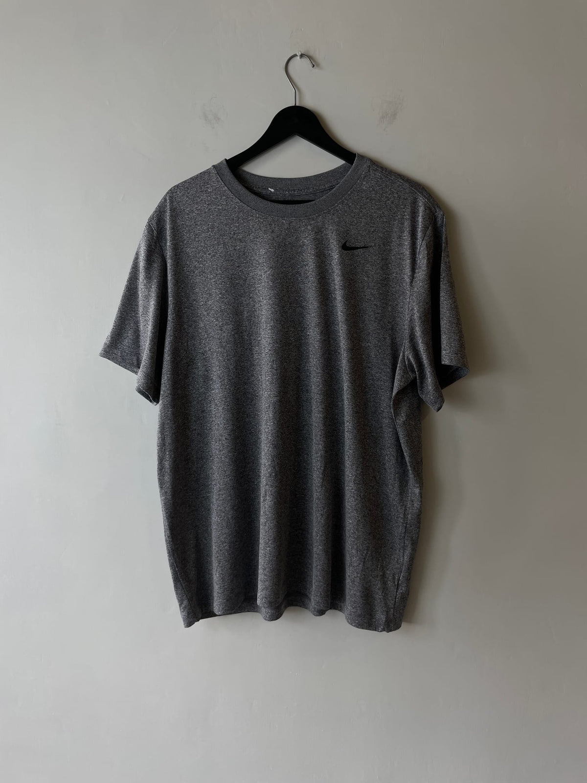 Nike Dri-FIT Legend Fitness T-Shirt