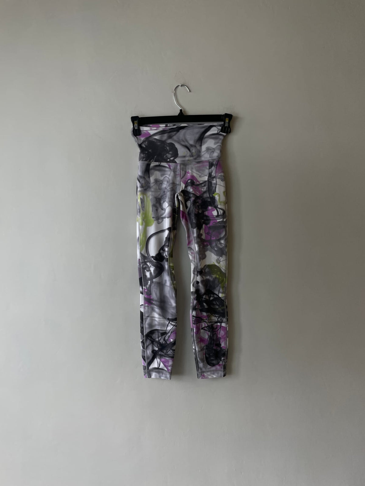 Lululemon Throwback Print Align High-Rise Pant 25"