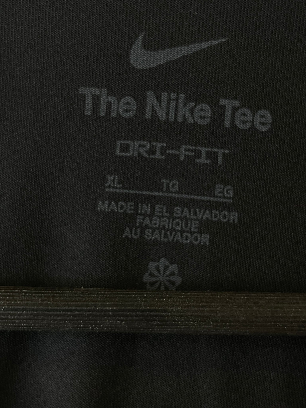 Nike Dri-FIT Legend Short-Sleeve Training T-Shirt
