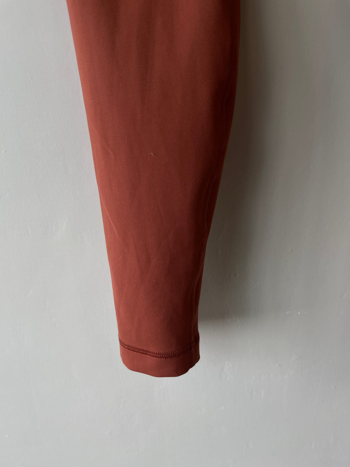 Lululemon Wunder Train High-Rise Tight 25"