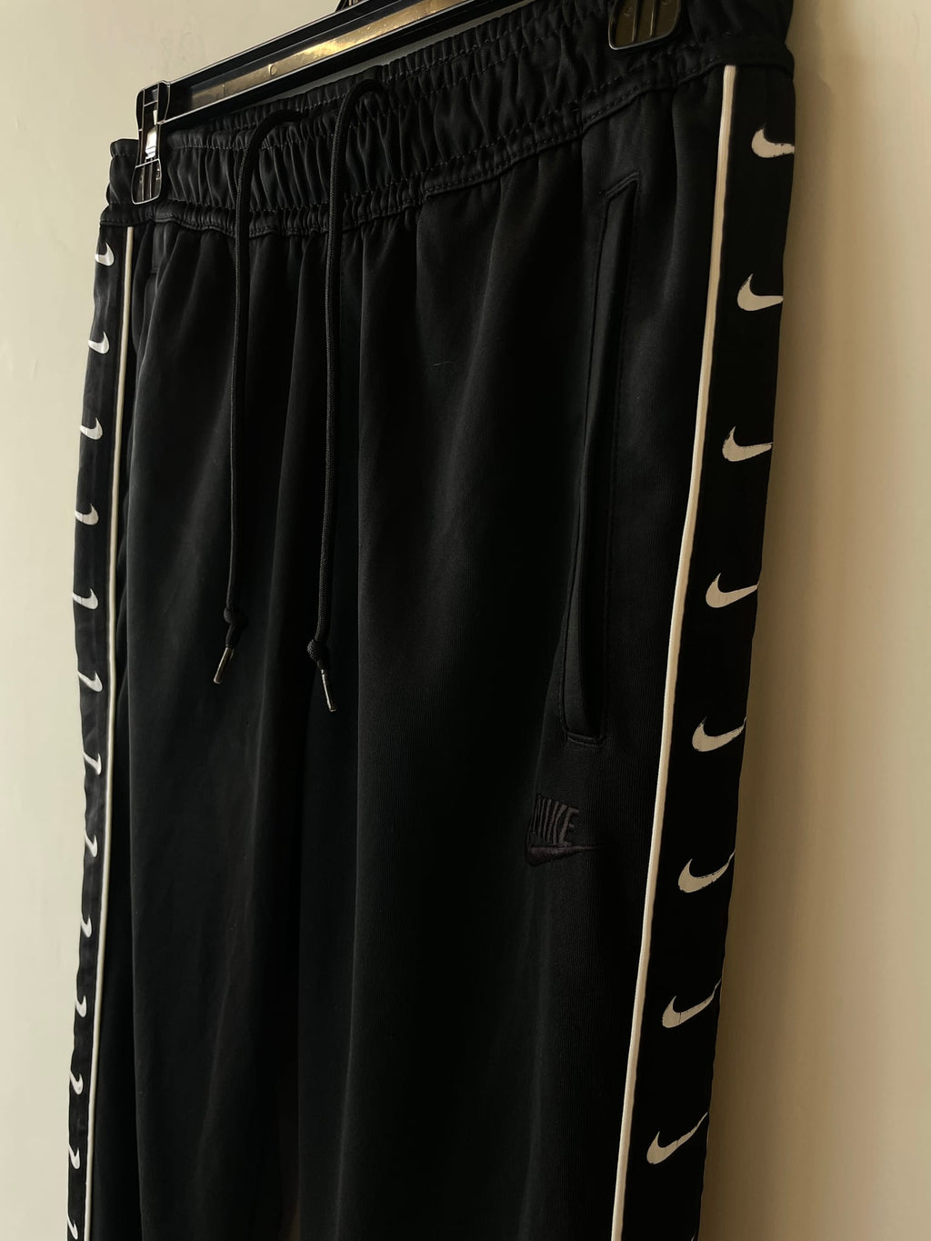 Nike Sportswear (NSW) HBR Repeat Swoosh Tape Track Pants