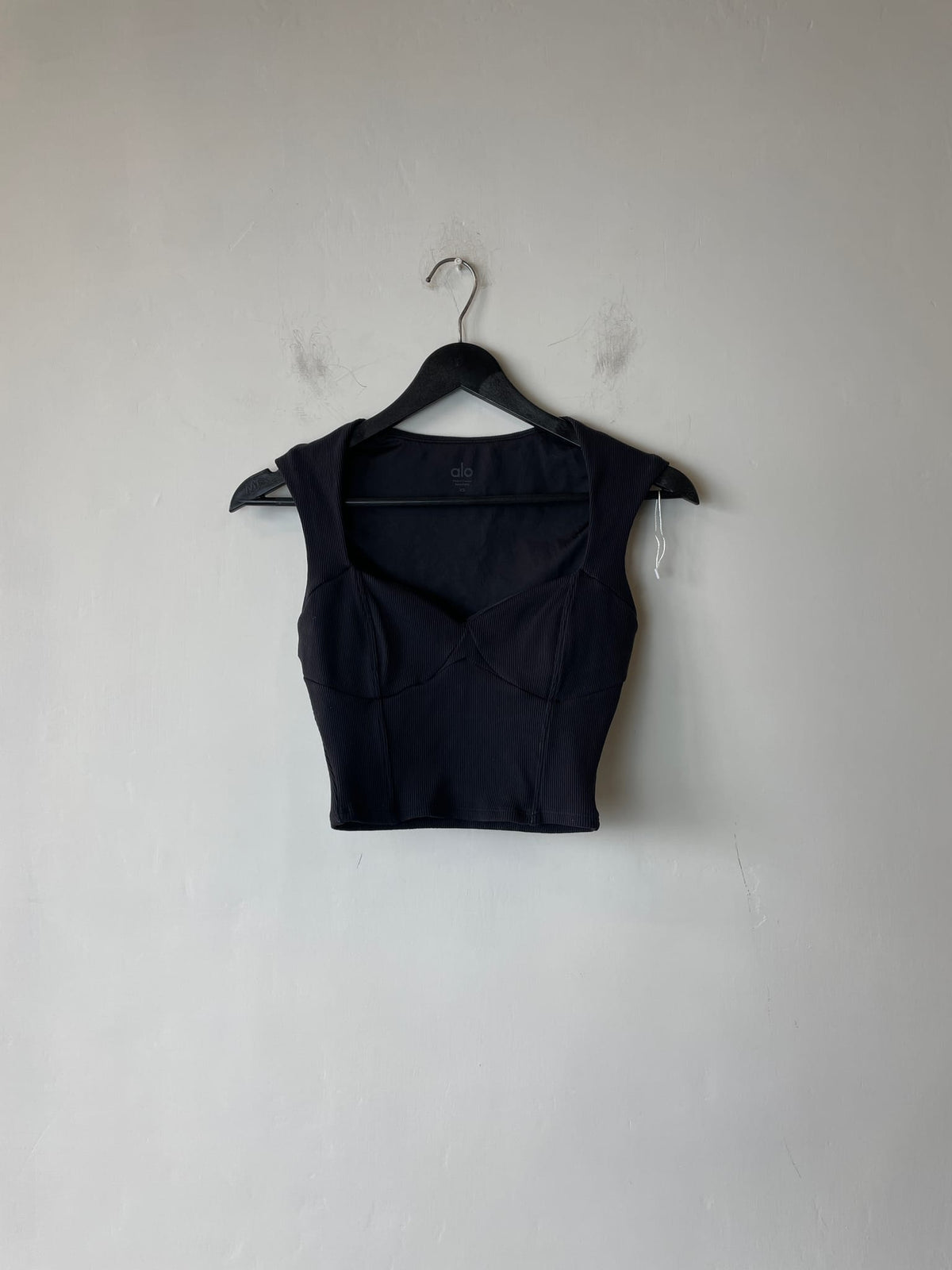 alo Ribbed Sweetheart Crop Tank