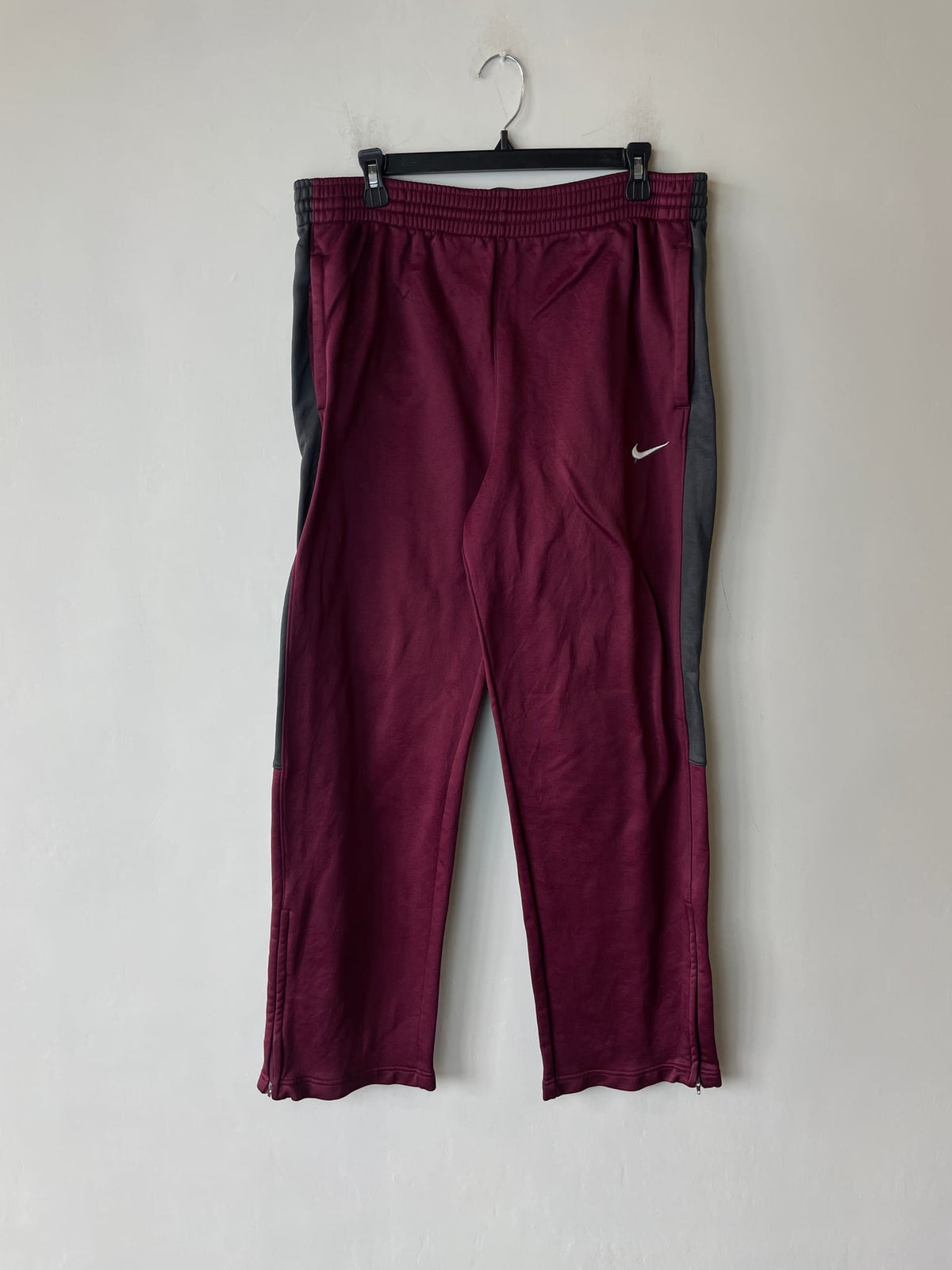 Nike Therma-FIT Color-Block Track Pants