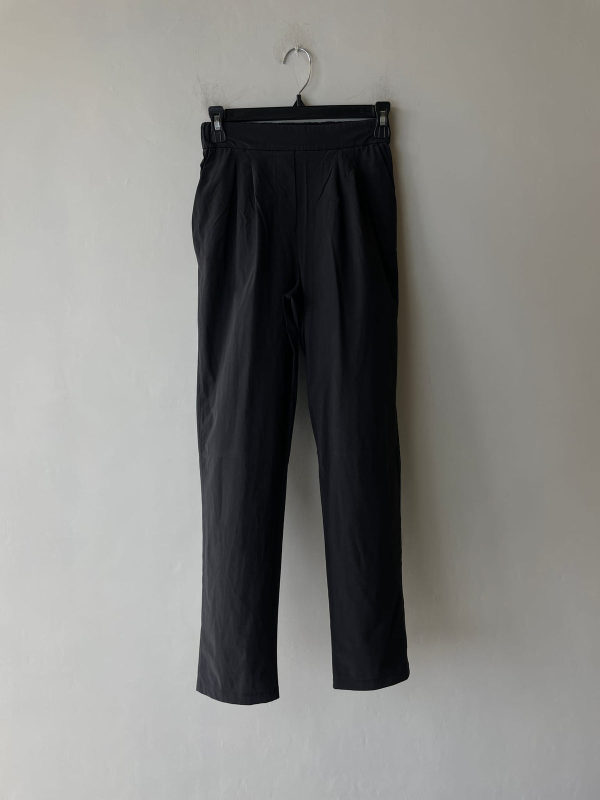 Lululemon Essential Pant *Regular