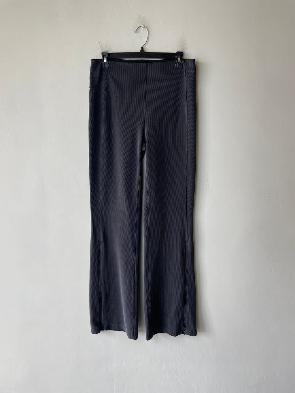 Lululemon Softstreme Ribbed Flared Pant