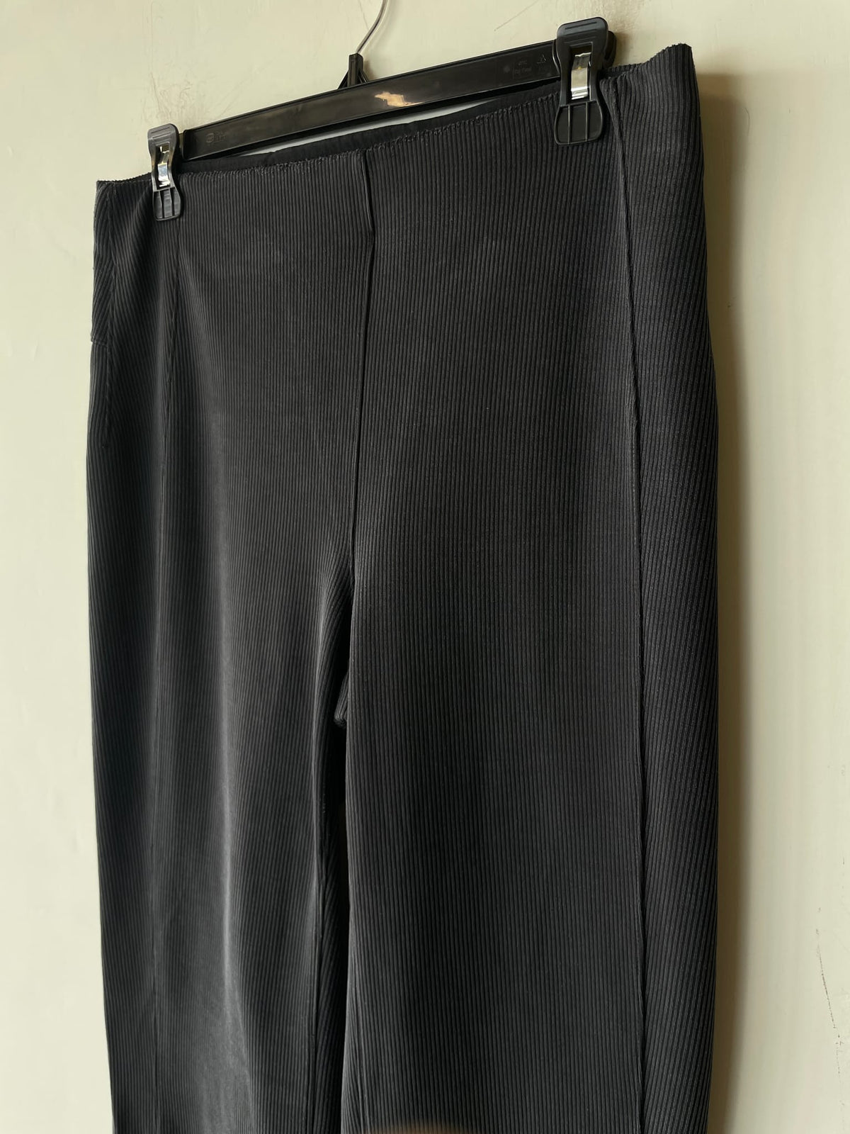 Lululemon Softstreme Ribbed Flared Pant