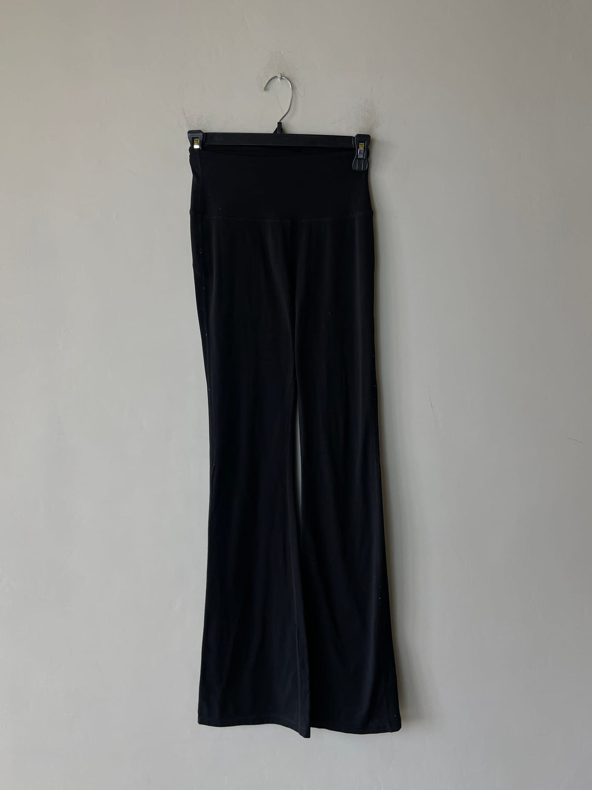 Lululemon Groove Super-High-Rise Flared Pant