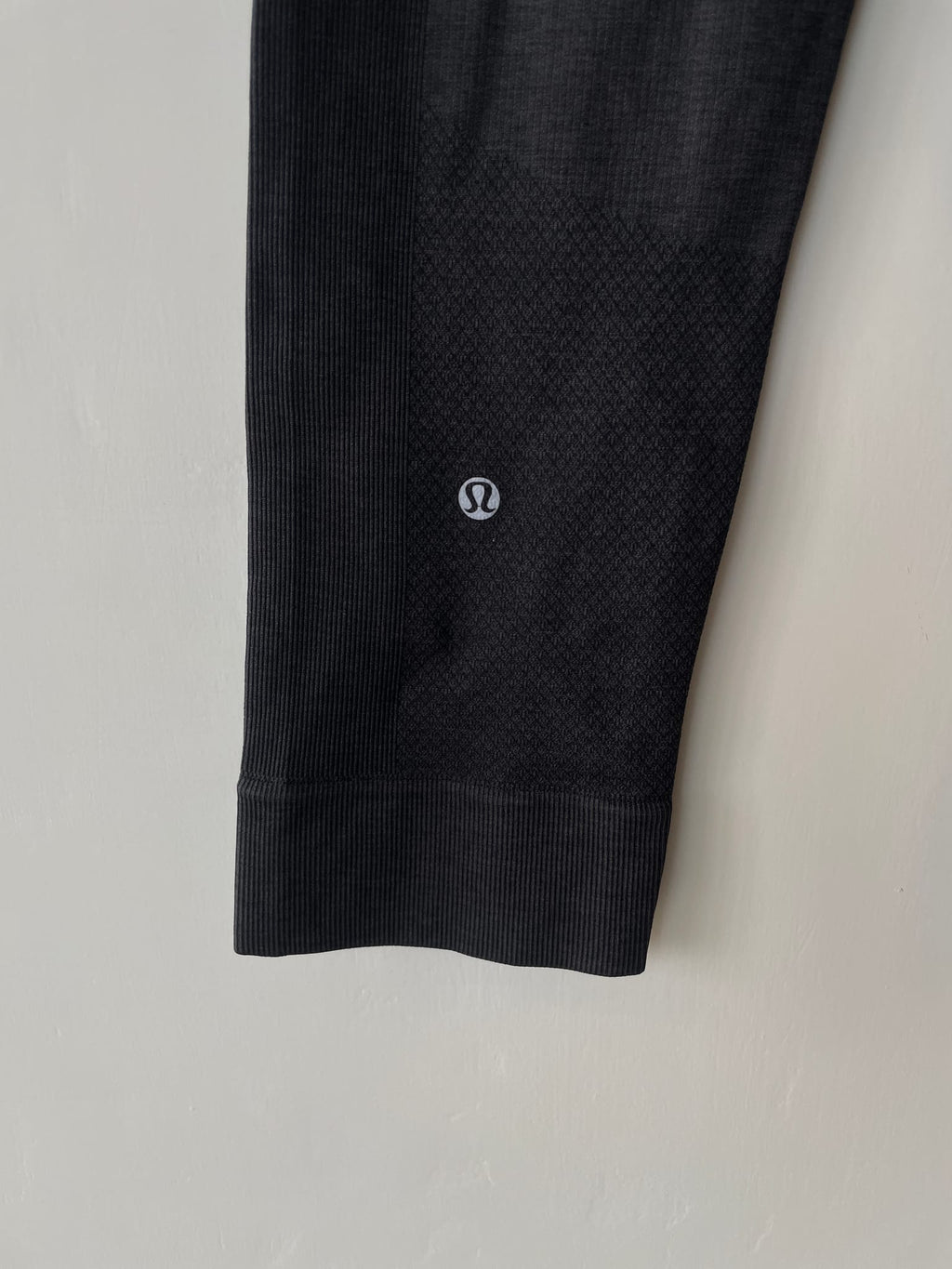 Lululemon In the Flow Crop