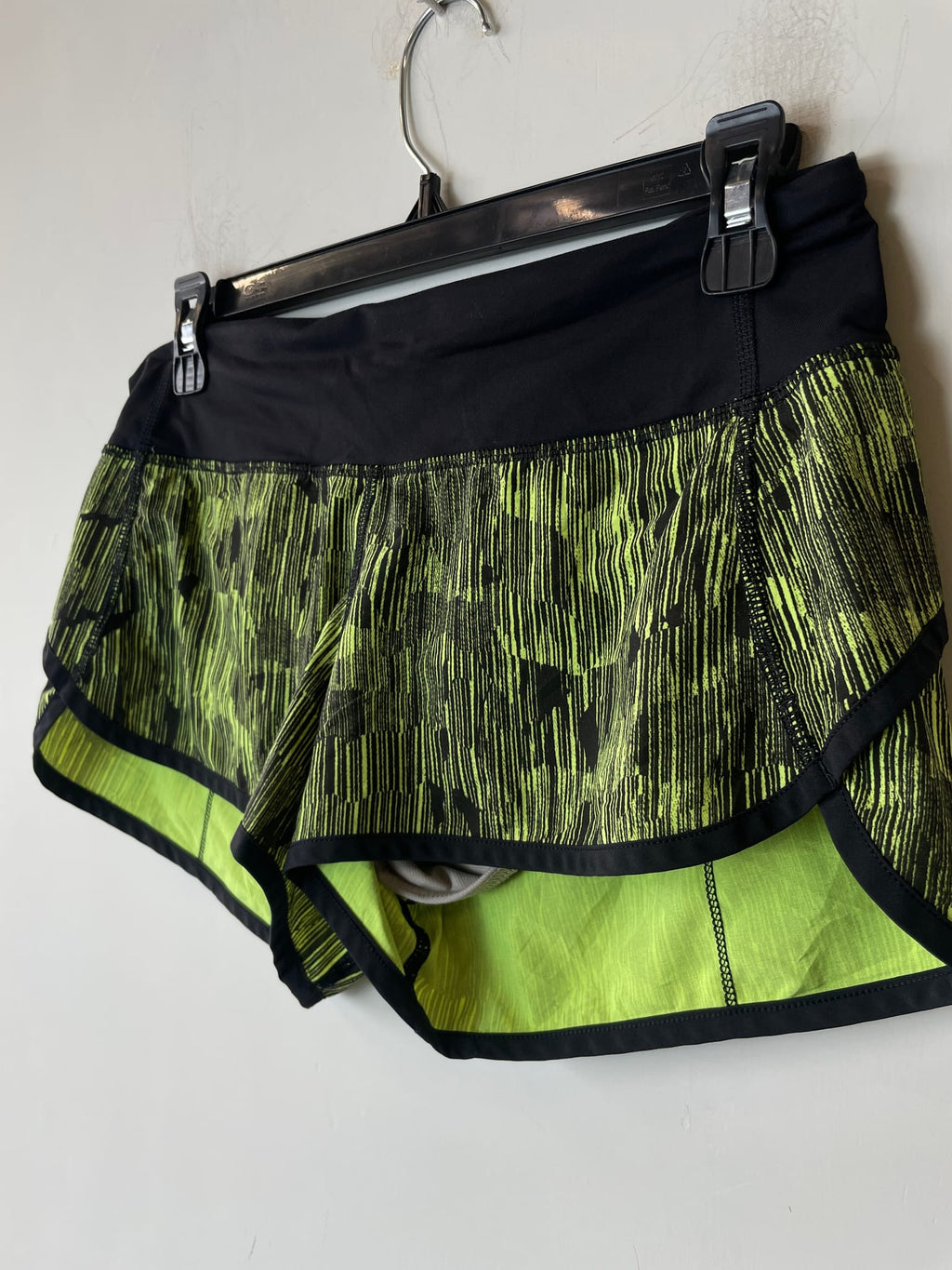 Lululemon Speed Short 2.5" 4-Way Stretch