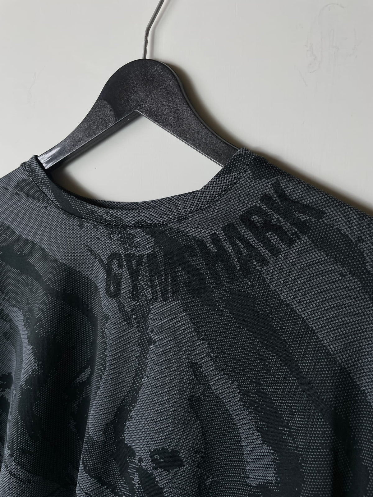 Gymshark GS Power Camo Crop Workout Tee
