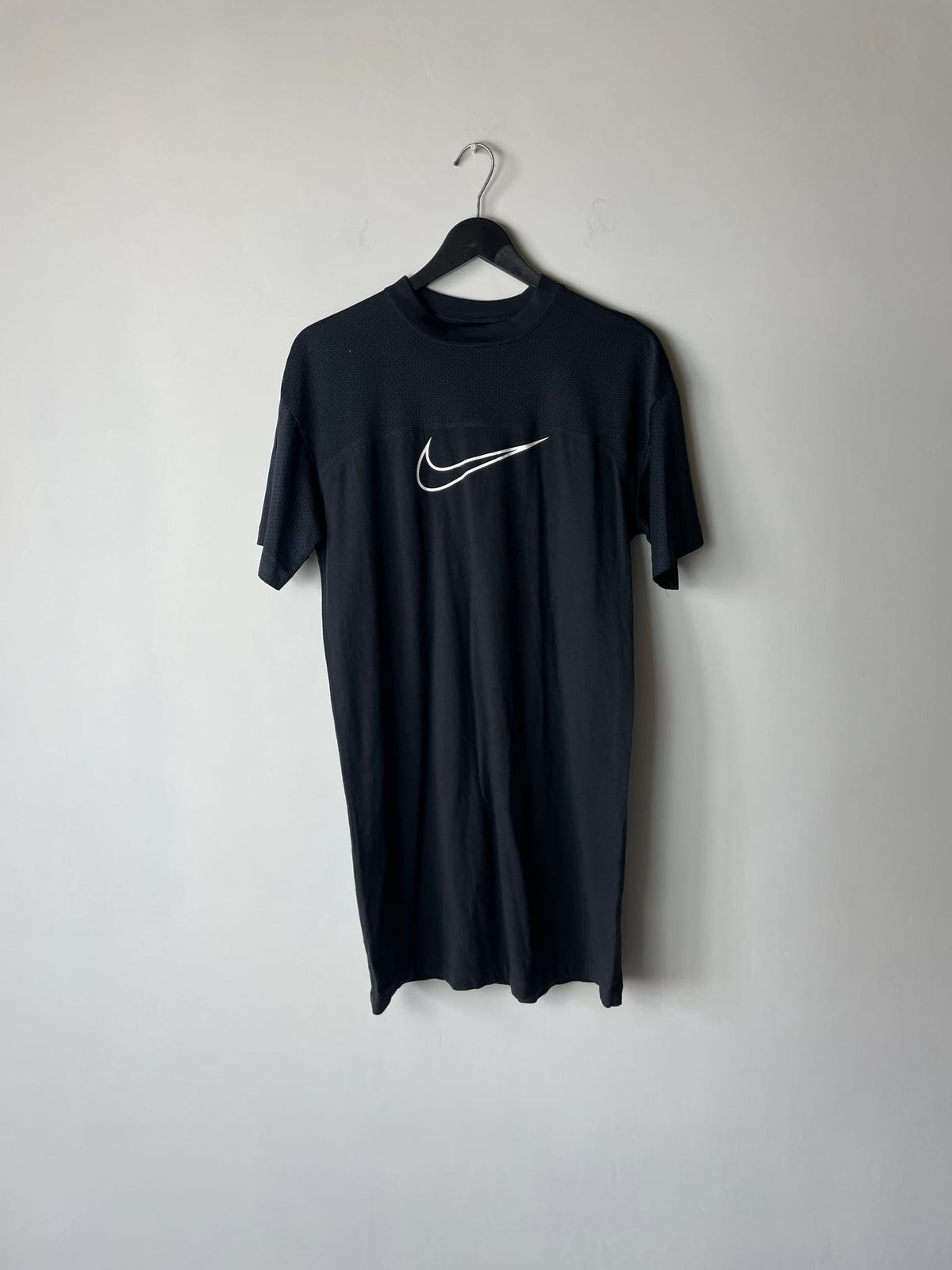 Nike Sportswear Center Swoosh Boyfriend Tee
