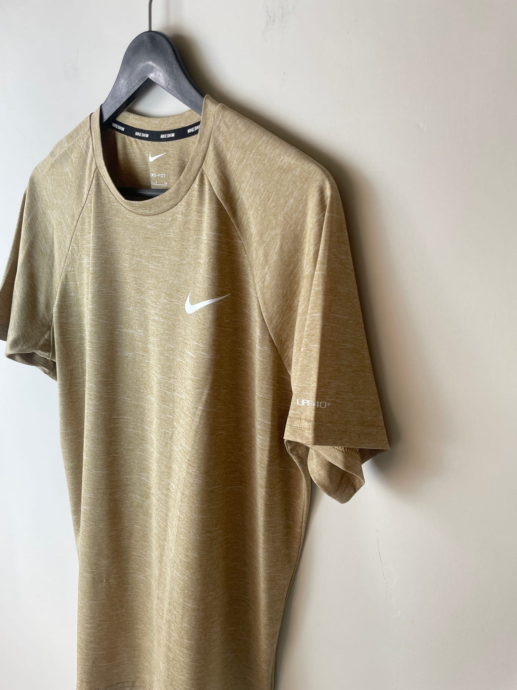 Nike Swim Hydroguard Essential Dri-FIT UV Tee