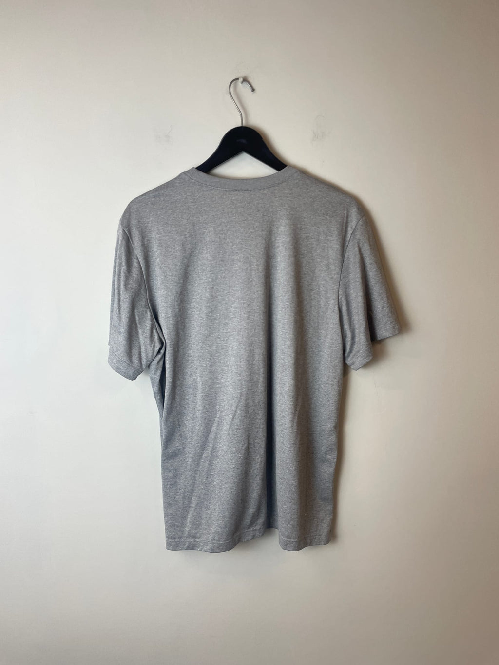 Nike Dri-FIT Legend Short-Sleeve Fitness Tee