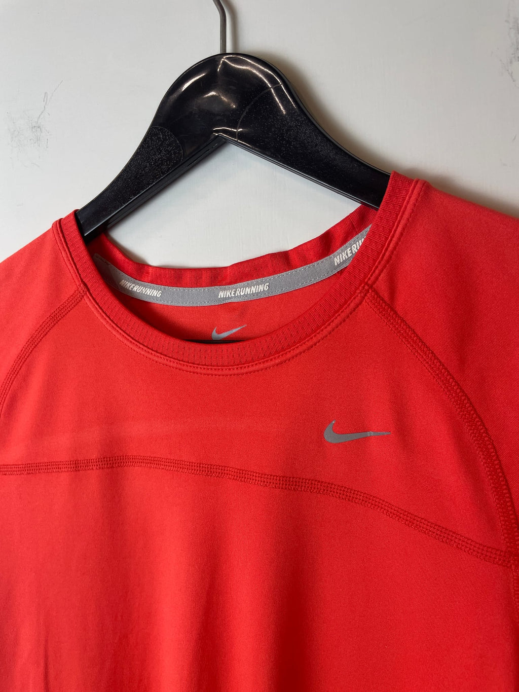 Nike Dri-FIT Miler Short-Sleeve Running Top