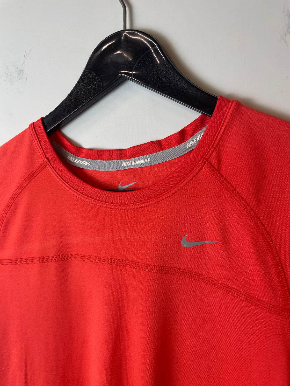 Nike Dri-FIT Miler Short-Sleeve Running Top