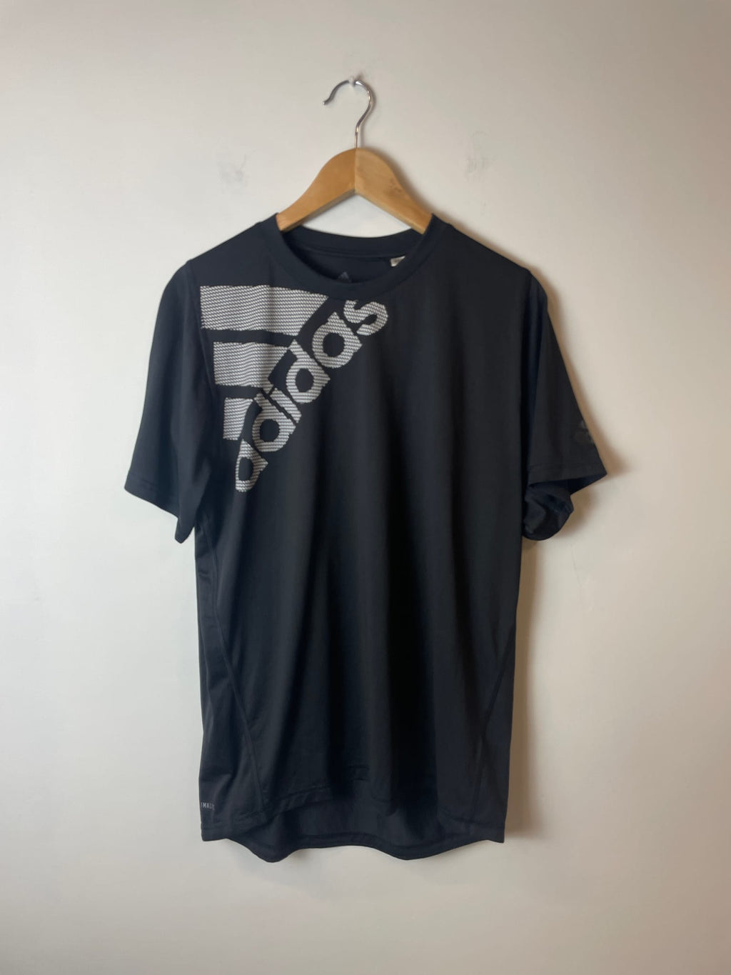 Adidas FreeLift Sport Graphic Tee