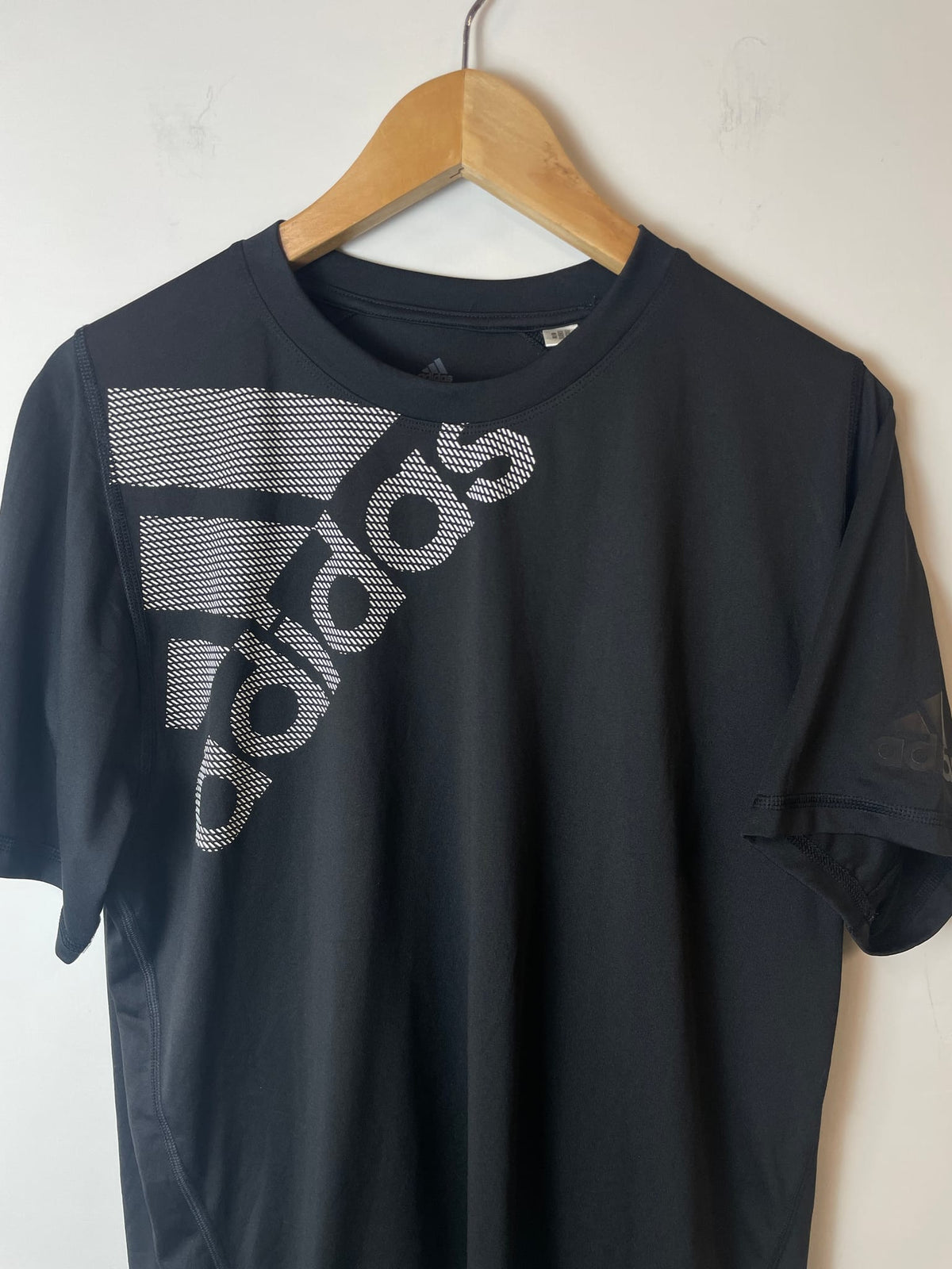 Adidas FreeLift Sport Graphic Tee